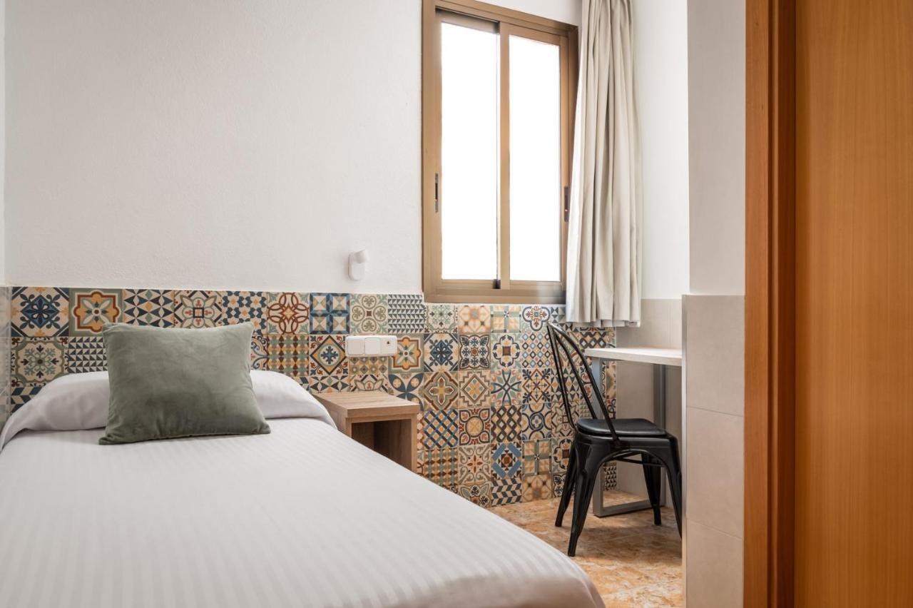 Hostal Baler Barcelona Eksteriør bilde